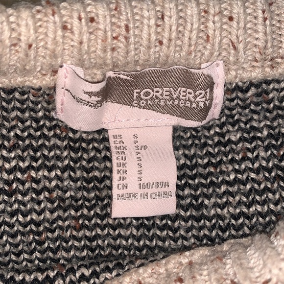 Aztec Sweater - Picture 2 of 4